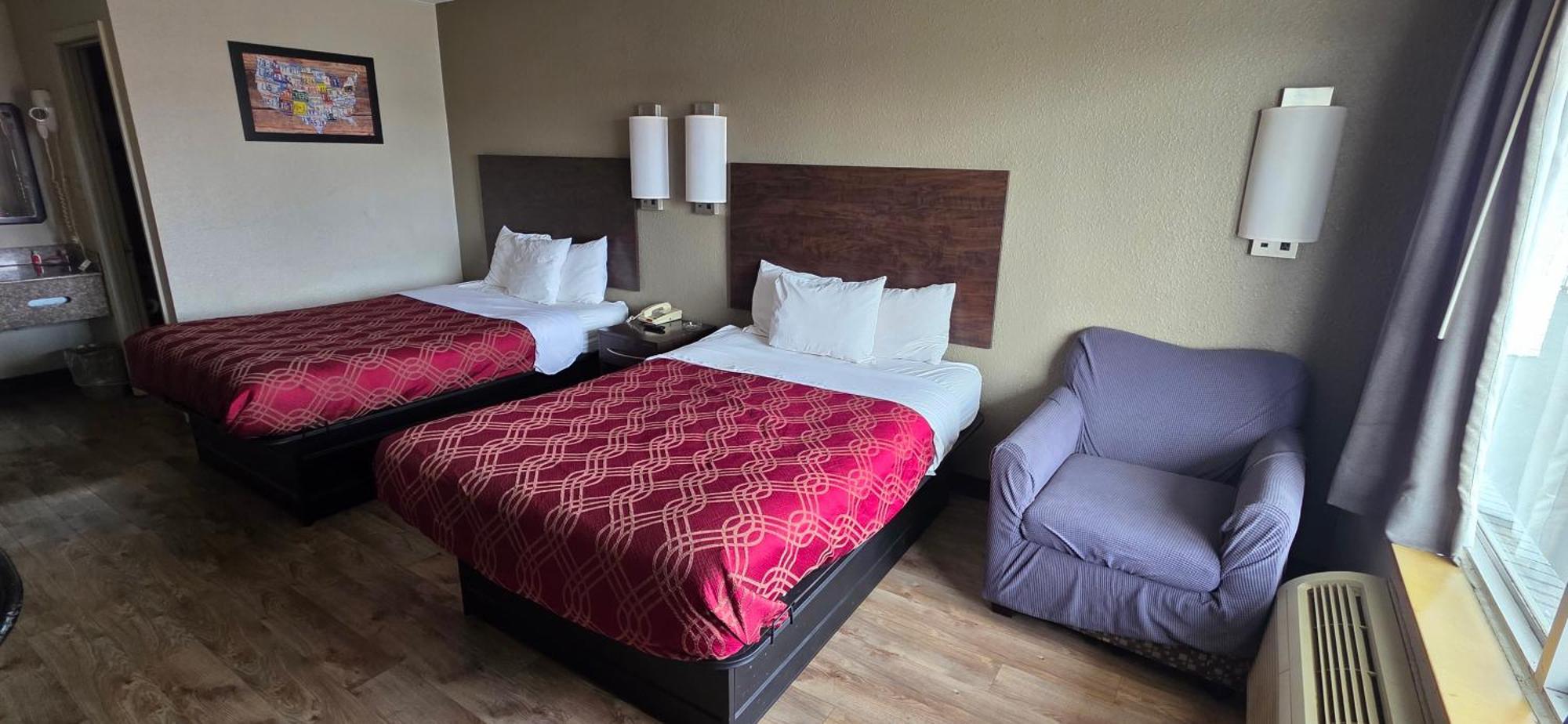Econo Knox Lodge